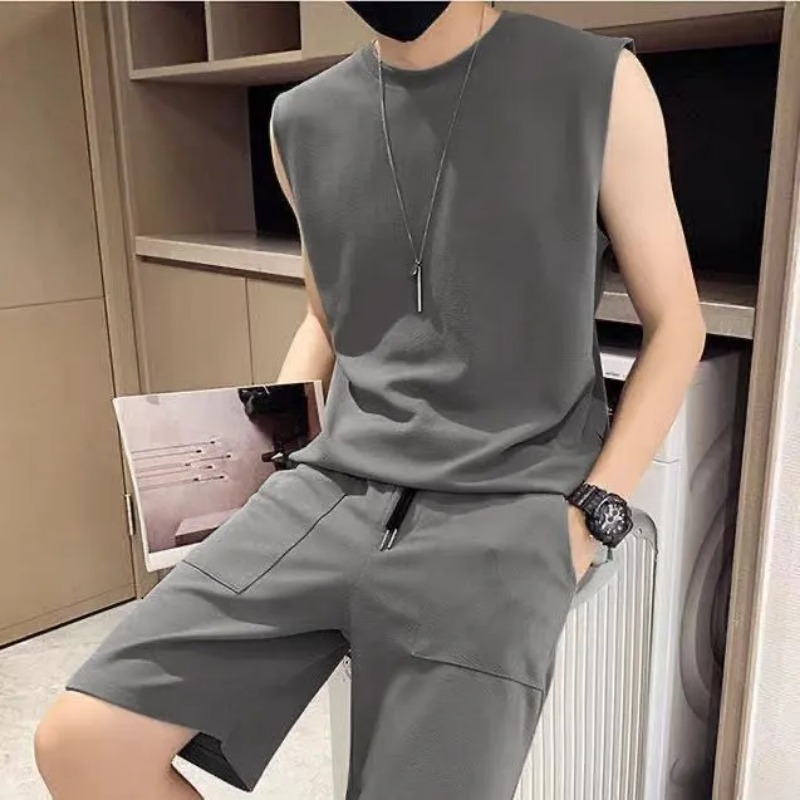Men Solid Sleeveless Tank Top  - đánh giá và giá Track Suit Men